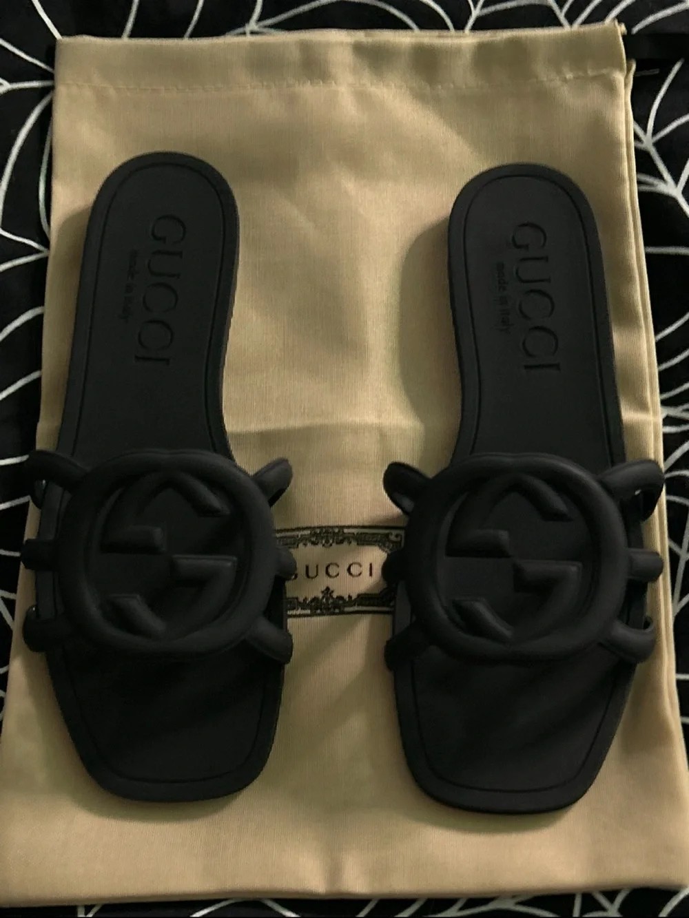 Gucci Black Palma Interlocking GG Rubber Flat Slide Sandals